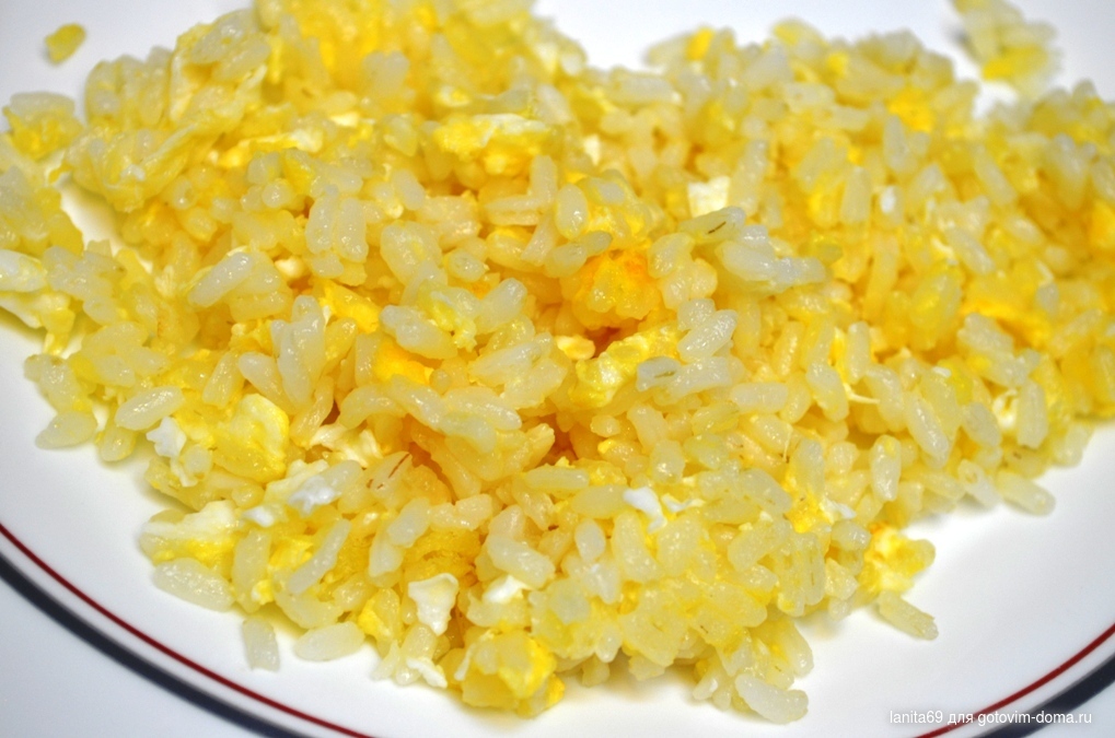 Рис с яйцом